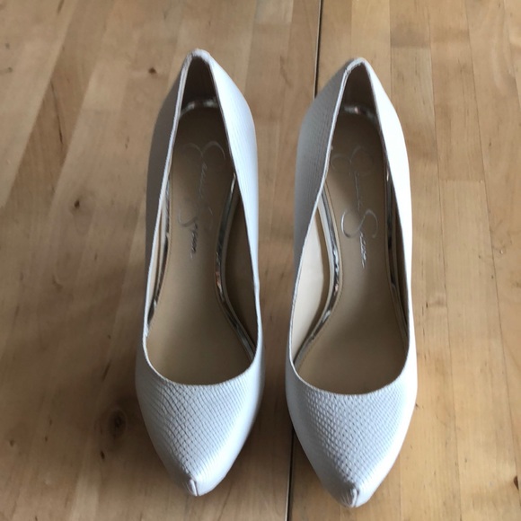 jessica simpson white snakeskin heels